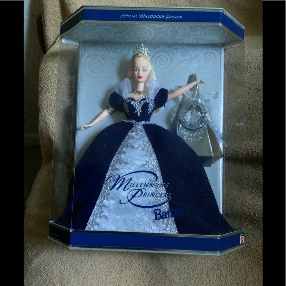 1999 MILLENNIUM PRINCESS HOLIDAY BARBIE NRFB
